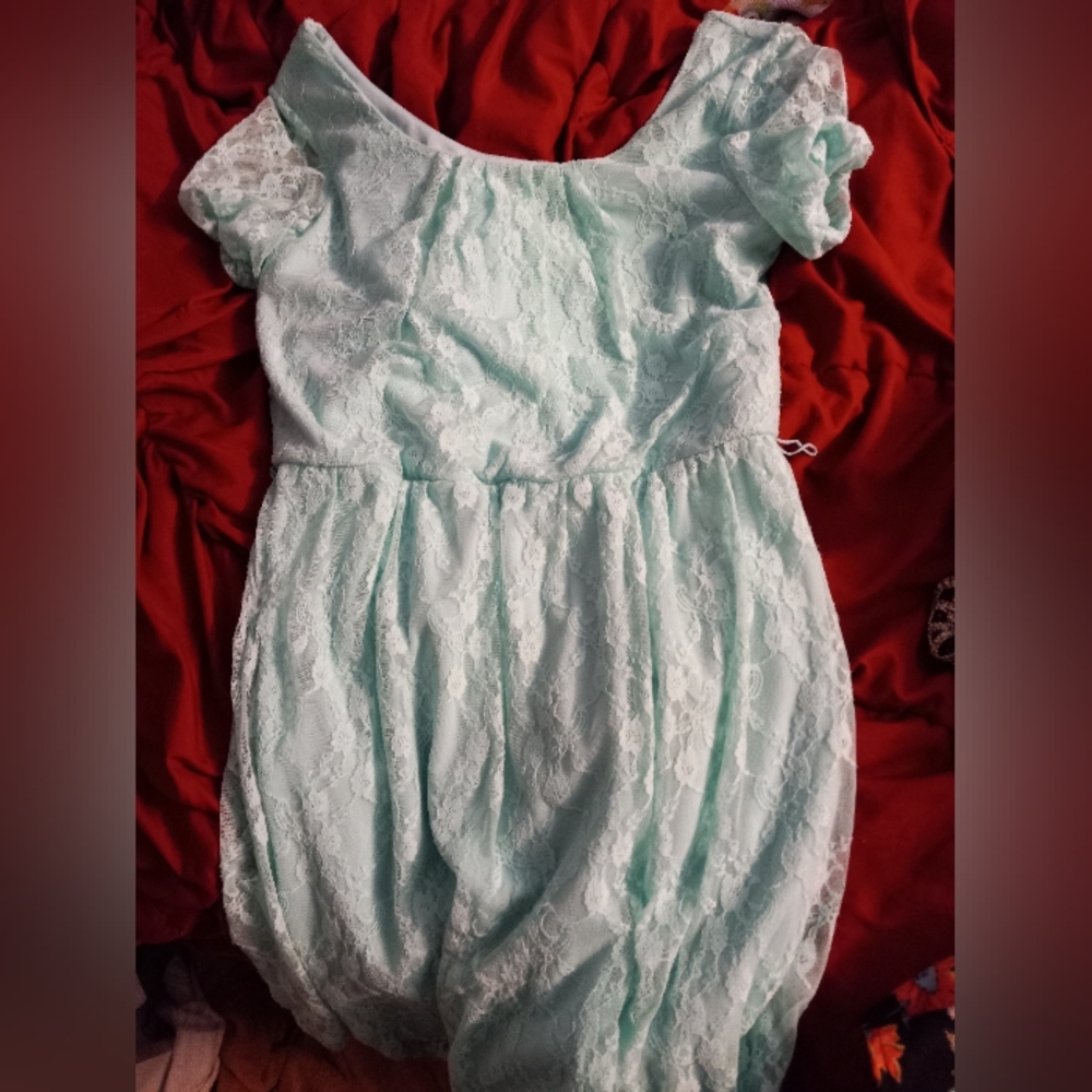 Mint graduation dress, gently used/almost new
